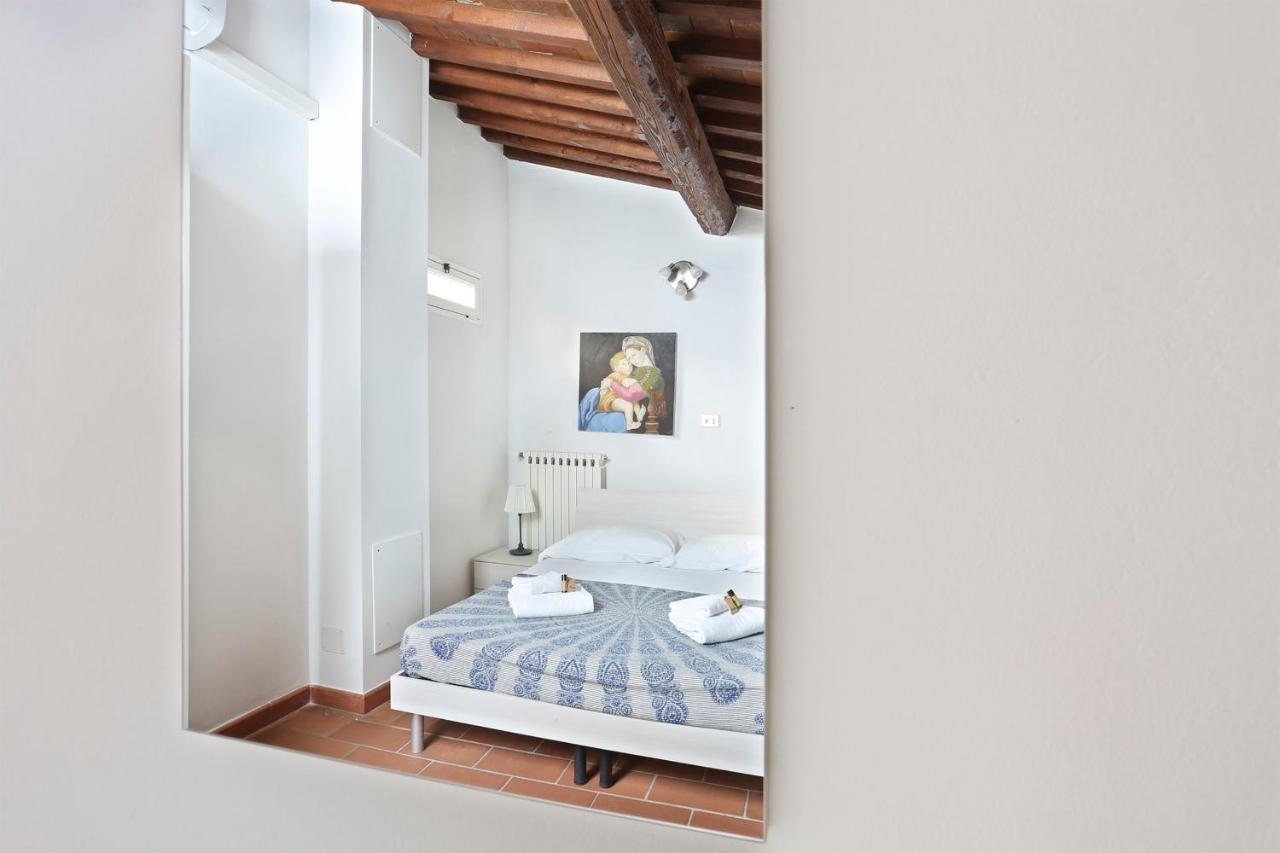Tornabuoni Apartment- Hosted By Sweetstay Florenz Exterior foto